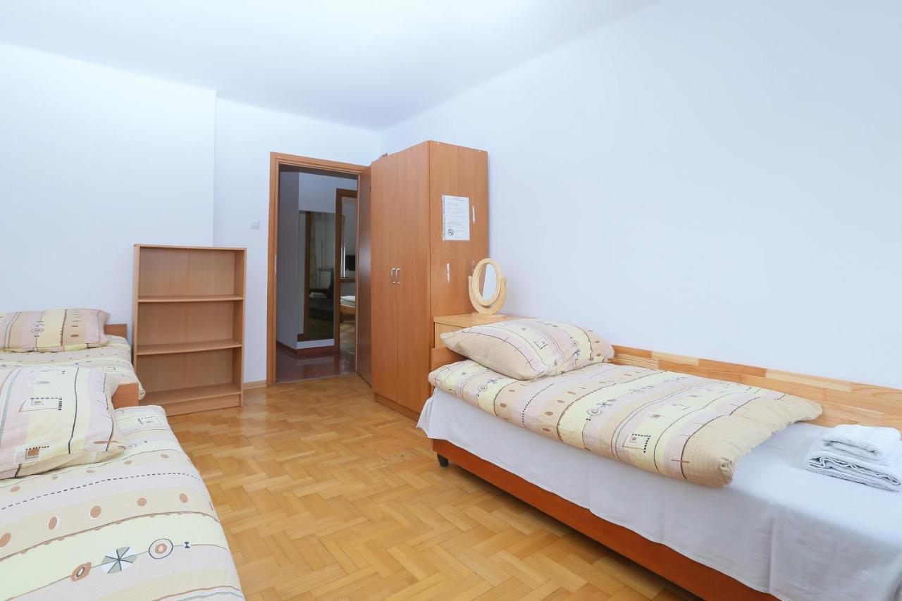Pokoje Goscinne Częstochowa Екстериор снимка
